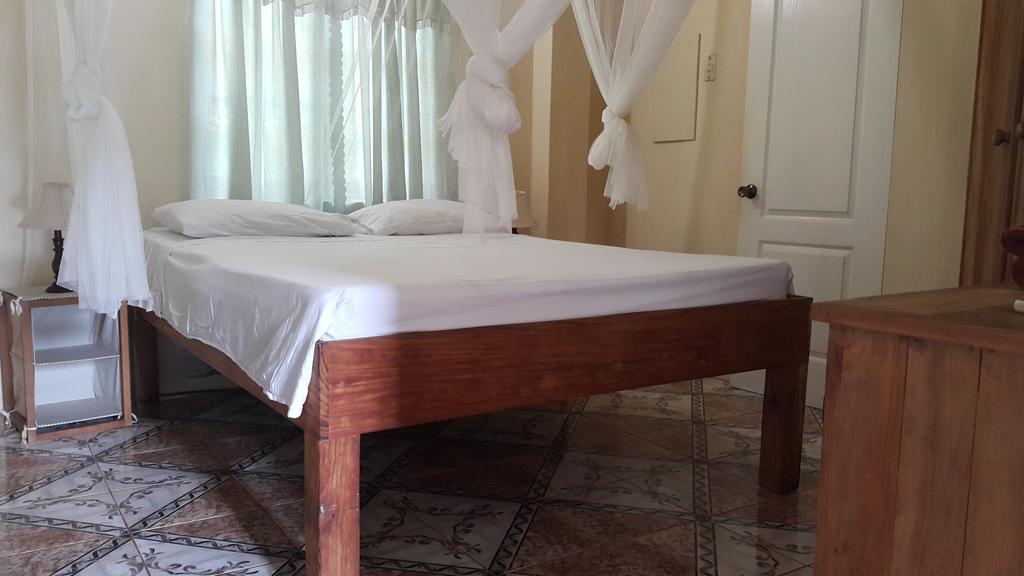 Lillibets Aparthotel Castara Ngoại thất bức ảnh